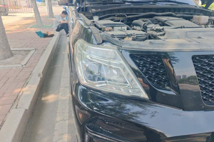 Used Nissan Patrol 2018 4.0L LinkedIn Edition Right Front Headlight