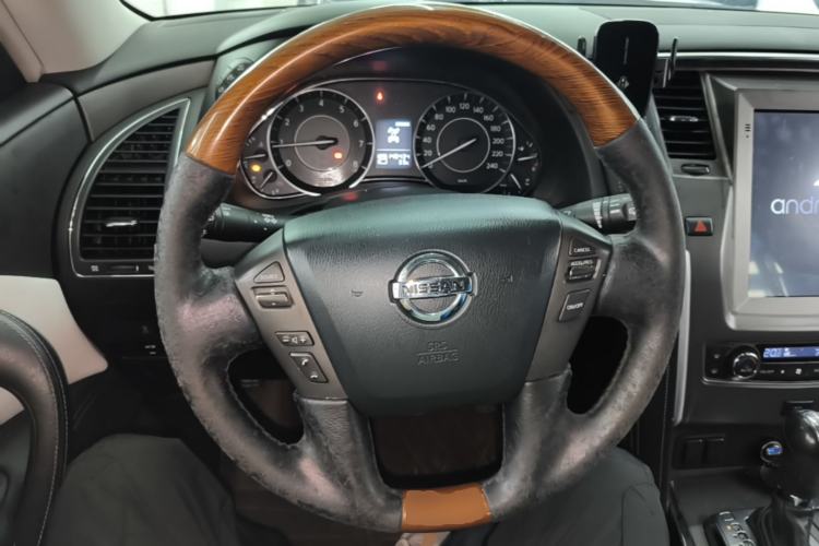 Used Nissan Patrol 2018 Y62 4.0 XE Middle East Steering Wheel