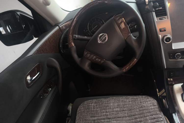 Used Nissan Patrol  Steering Wheel