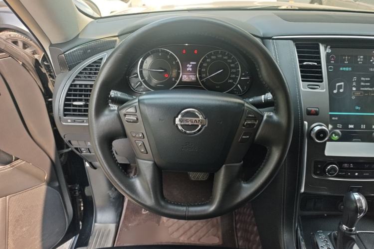 Used Nissan Patrol 2018 Y62 4.0 XE Middle East Steering Wheel