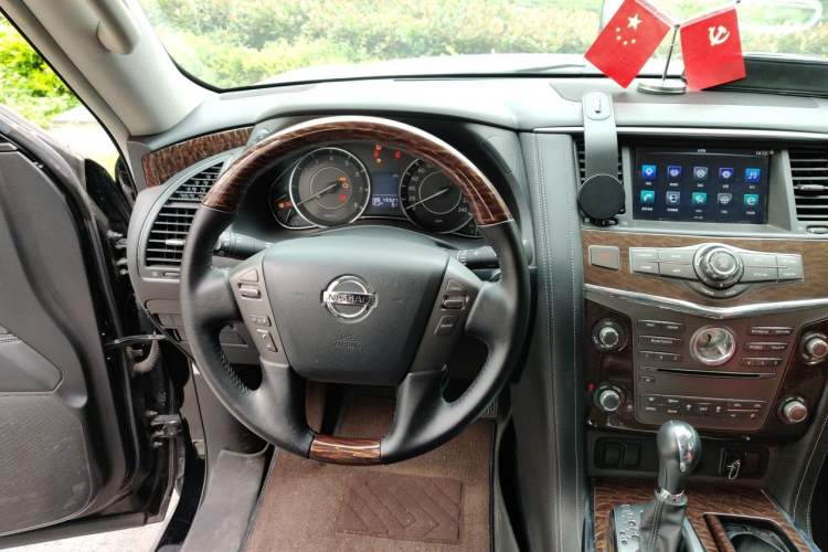 Used Nissan Patrol  Steering Wheel