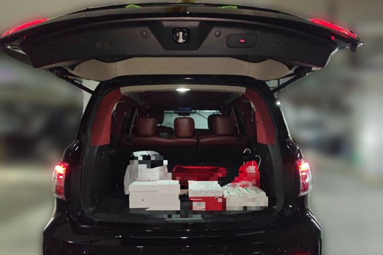 Used Nissan Patrol 2018 4.0L LinkedIn Edition Trunk