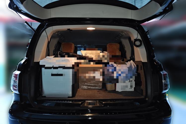 Used Nissan Patrol 2018 4.0L LinkedIn Edition Trunk