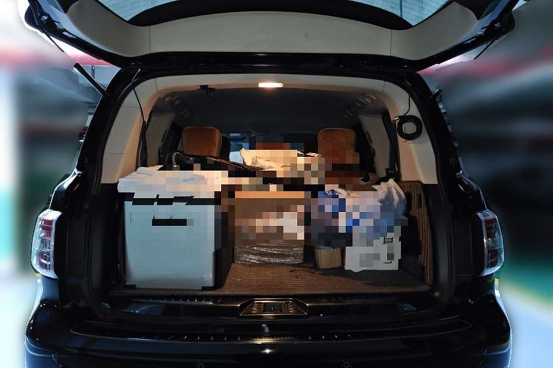 Used Nissan Patrol 2018 4.0L LinkedIn Edition Trunk