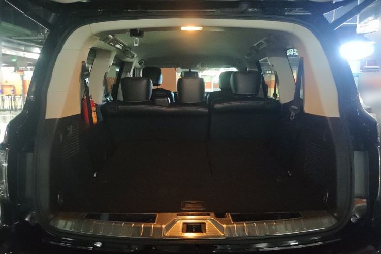 Used Nissan Patrol 2018 4.0L LinkedIn Edition Trunk