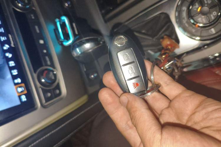 Used Nissan Patrol 2018 4.0L Automatic 7-Seater Middle East Version Vehicle Key