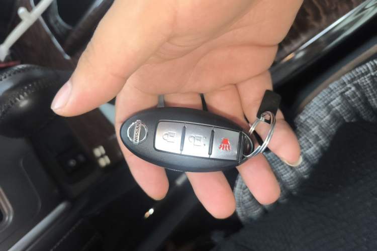 Used Nissan Patrol  Vehicle Key