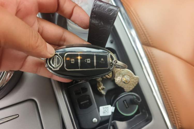 Used Nissan Patrol 2018 4.0L Automatic 7-Seater Middle East Version Vehicle Key
