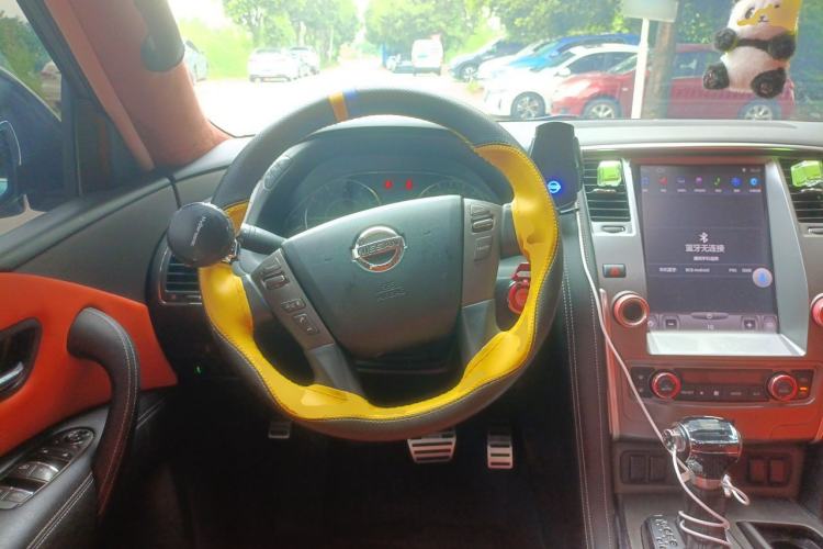 Used Nissan Patrol  Steering Wheel