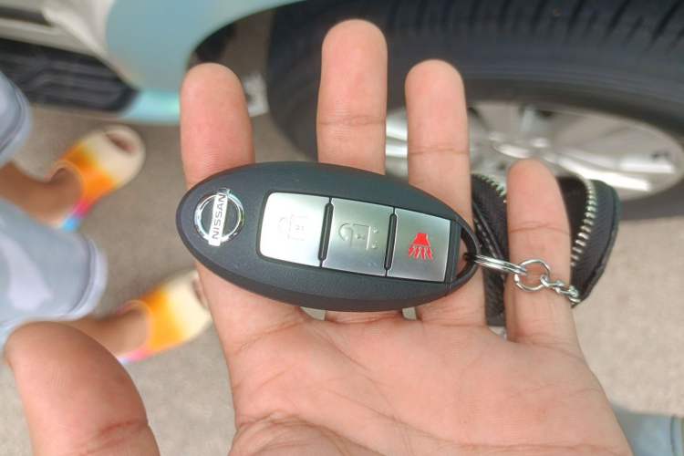 Used Nissan Patrol  Vehicle Key