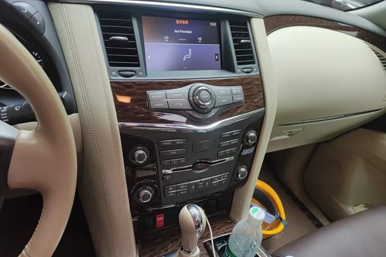 Used Nissan Patrol 2018 4.0L Flagship Model Audio And AC Panel