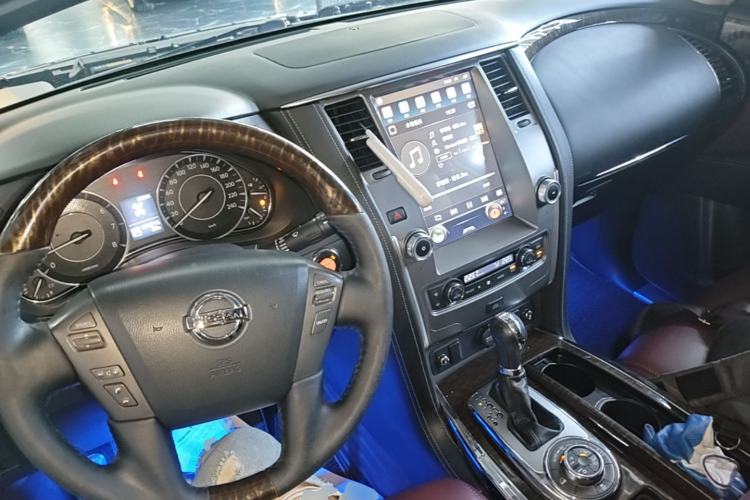 Used Nissan Patrol 2018 4.0L Automatic 7-Seater Middle East Version Center Console