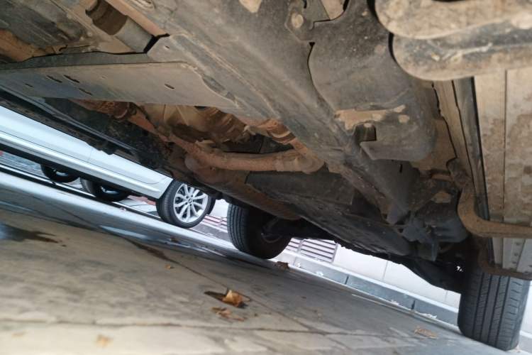 Used Nissan Patrol 2018 5.6L Standard Version Chassis Front Left