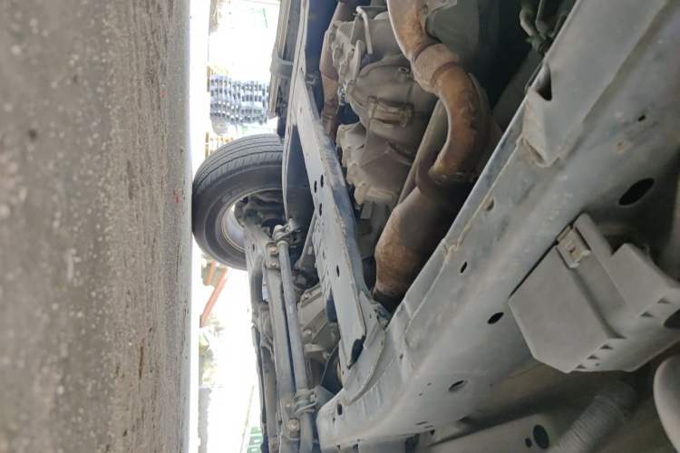 Used Nissan Patrol 2018 4.0L LinkedIn Edition Chassis Front Right