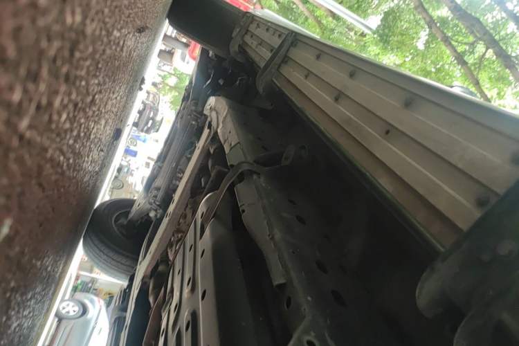 Used Nissan Patrol 2018 4.0L Flagship Model Chassis Rear Left