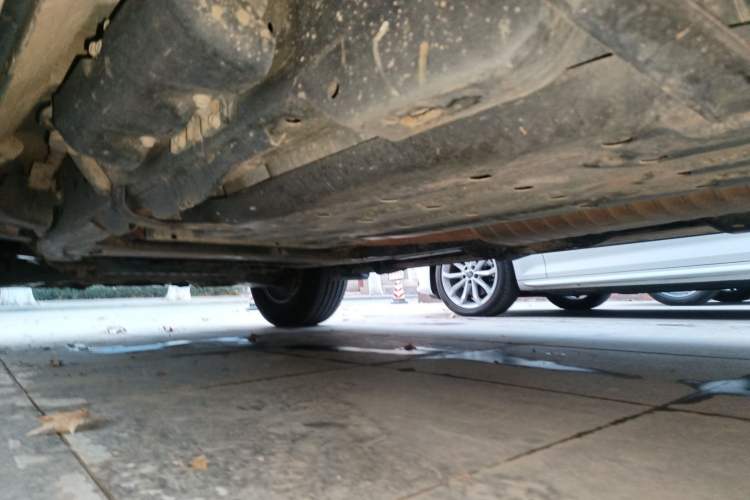 Used Nissan Patrol 2018 5.6L Standard Version Chassis Rear Left