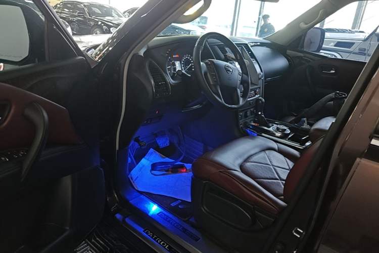Used Nissan Patrol 2018 4.0L Automatic 7-Seater Middle East Version Driver Seat