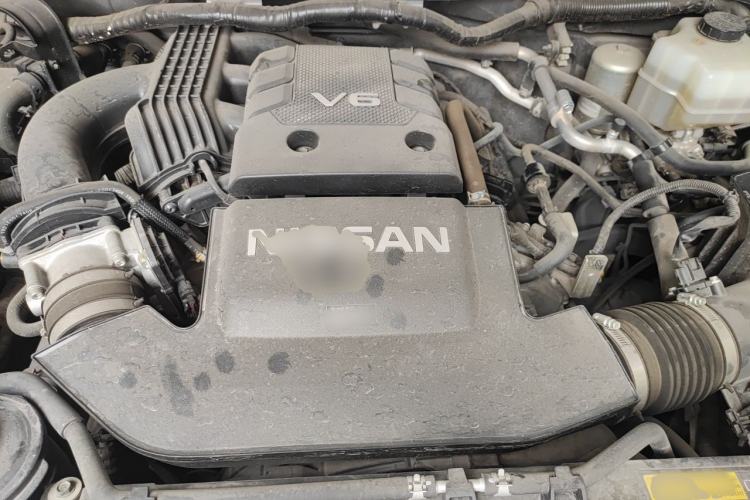 Used Nissan Patrol 2018 4.0L Flagship Model Engine Bay