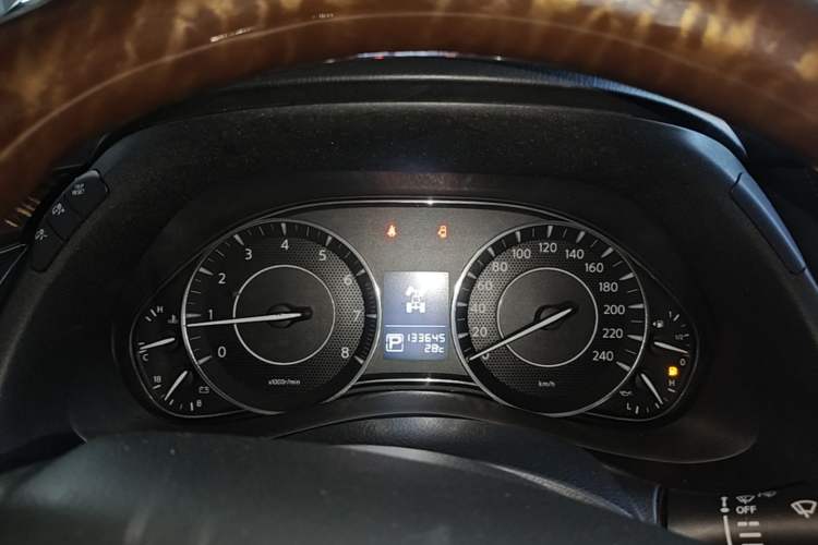 Used Nissan Patrol 2018 4.0L Automatic 7-Seater Middle East Version Instrument Cluster