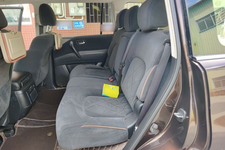 Used Nissan Patrol 2018 4.0L LinkedIn Edition Left Rear Seat