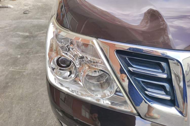 Used Nissan Patrol 2018 4.0L LinkedIn Edition Right Front Headlight