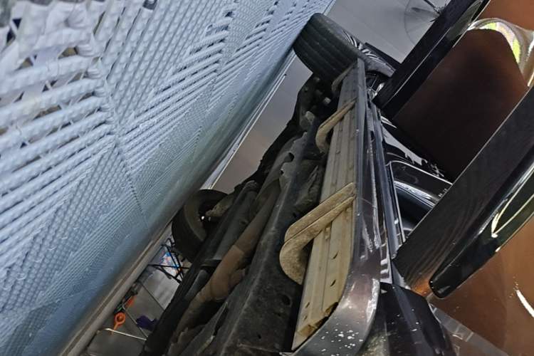 Used Nissan Patrol 2018 4.0L Automatic 7-Seater Middle East Version Right Side Sill