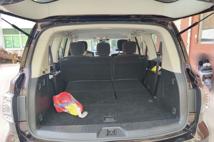 Used Nissan Patrol 2018 4.0L LinkedIn Edition Trunk