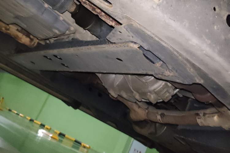Used Nissan Patrol 2018 4.0L Automatic 7-Seater Middle East Version Chassis Front Left