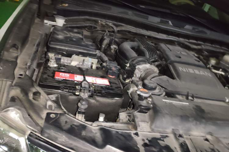 Used Nissan Patrol 2018 4.0L Automatic 7-Seater Middle East Version Engine Bay Right