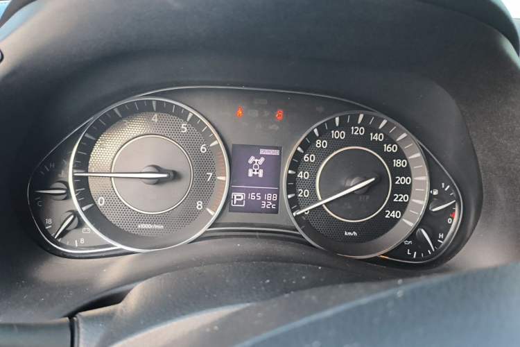 Used Nissan Patrol  Instrument Cluster
