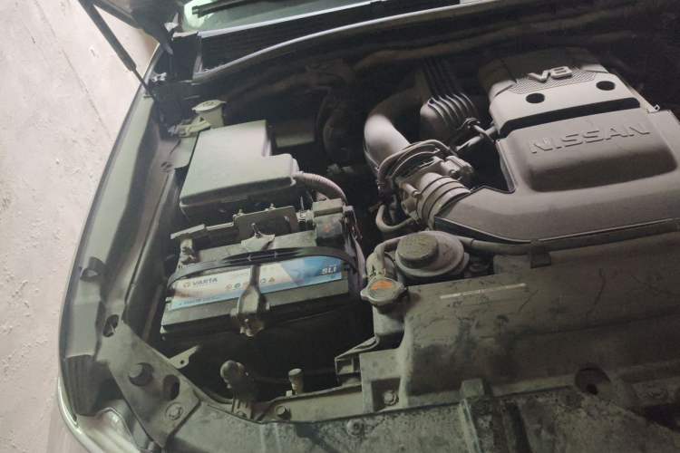 Used Nissan Patrol 2018 4.0L LinkedIn Edition Engine Bay Right