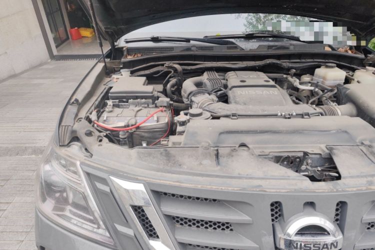 Used Nissan Patrol 2018 4.0L LinkedIn Edition Engine Bay Right