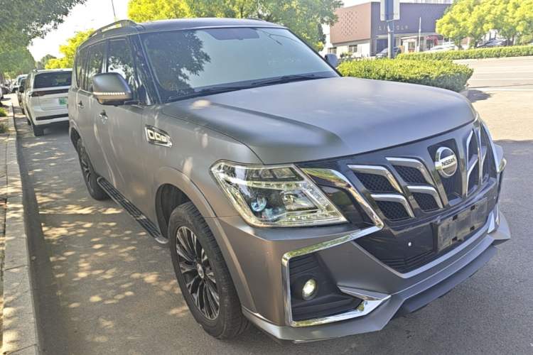 Used Nissan Patrol 2018 4.0L Automatic 7-Seater Middle East Version Front Right 45 Deg