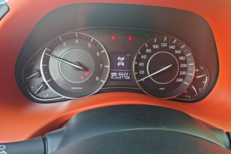 Used Nissan Patrol 2018 4.0L Automatic 7-Seater Middle East Version Instrument Cluster