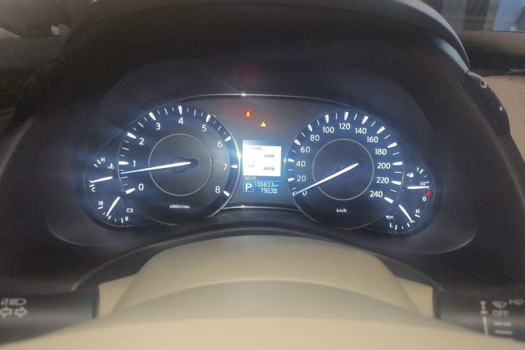 Used Nissan Patrol  Instrument Cluster