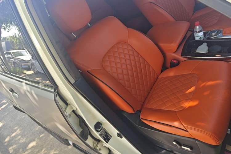 Used Nissan Patrol 2018 4.0L Automatic 7-Seater Middle East Version Right Front Seat