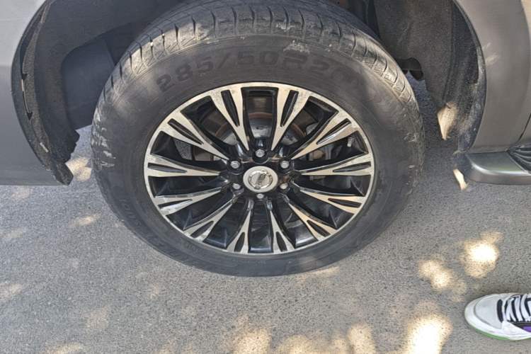 Used Nissan Patrol 2018 4.0L Automatic 7-Seater Middle East Version Right Rear Wheel Hub
