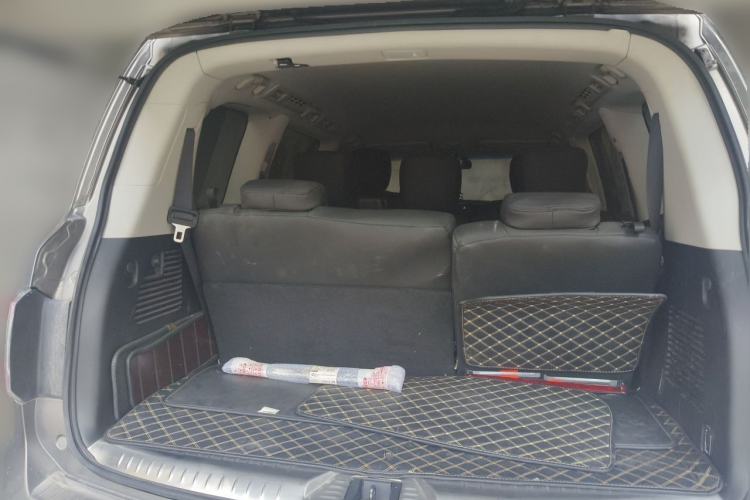 Used Nissan Patrol 2018 4.0L LinkedIn Edition Trunk