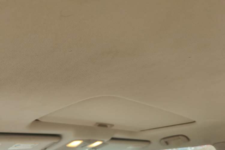 Used Nissan Patrol 2018 Y62 5.6 LE-T2 Middle East Headliner