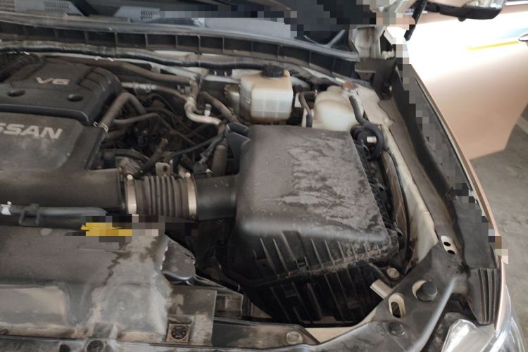 Used Nissan Patrol 2018 4.0L Automatic 7-Seater Middle East Version Engine Bay Left
