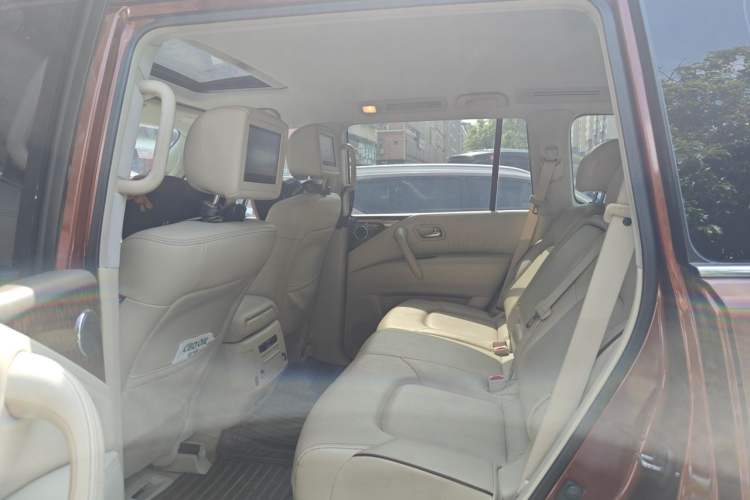 Used Nissan Patrol 2018 4.0L Automatic 7-Seater Middle East Version Left Rear Seat