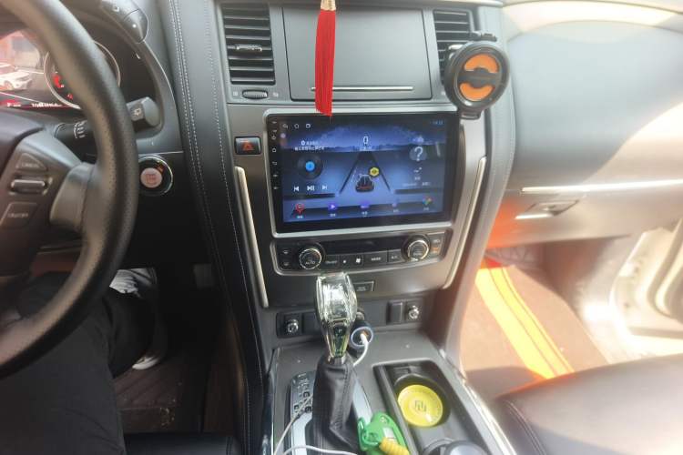 Used Nissan Patrol 2018 4.0L LinkedIn Edition Audio And AC Panel