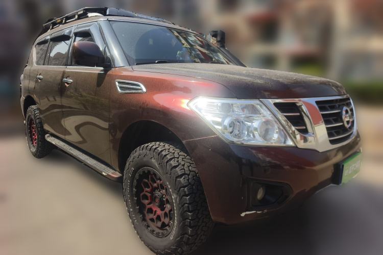 Used Nissan Patrol 2018 4.0L LinkedIn Edition Front Right 45 Deg