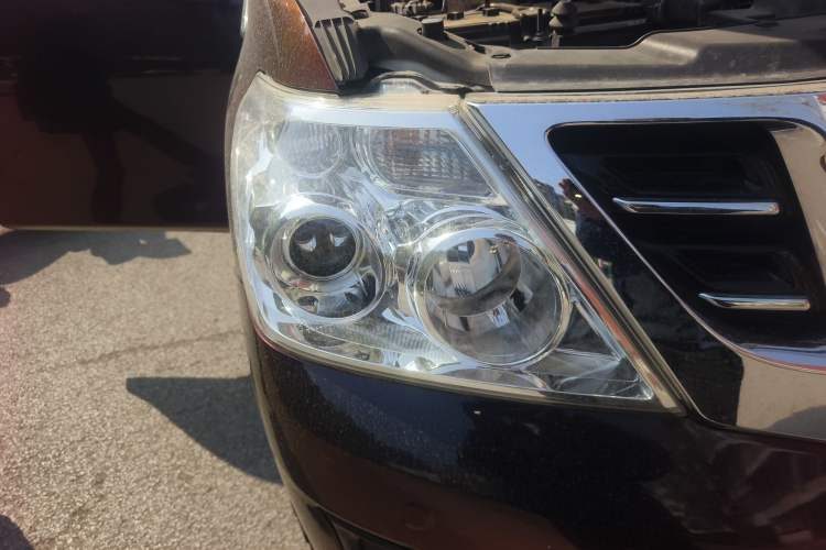 Used Nissan Patrol 2018 4.0L LinkedIn Edition Right Front Headlight