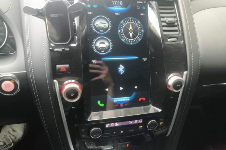 Used Nissan Patrol  Audio And AC Panel