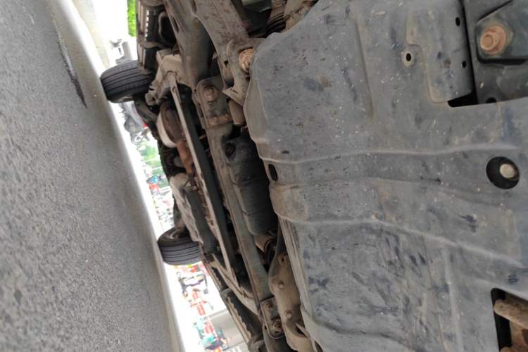 Used Nissan Patrol 2018 4.0L SE Middle East Version Chassis Front