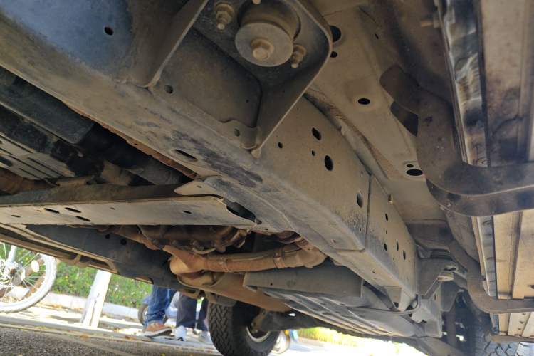 Used Nissan Patrol 2018 4.0L Automatic 7-Seater Middle East Version Chassis Front Left