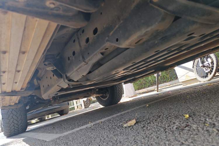 Used Nissan Patrol 2018 4.0L Automatic 7-Seater Middle East Version Chassis Rear Left