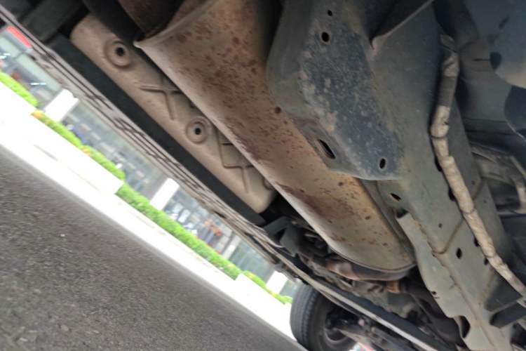 Used Nissan Patrol 2018 4.0L SE Middle East Version Chassis Rear Right