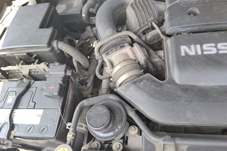 Used Nissan Patrol 2018 4.0L LinkedIn Edition Engine Bay Right